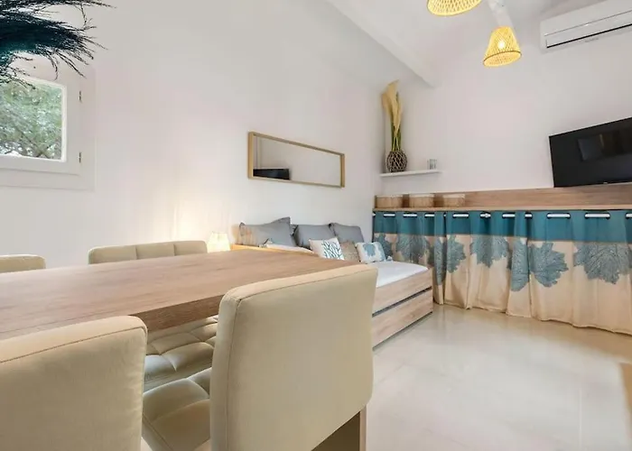 Apartamento Pinede Proche Village Naturiste